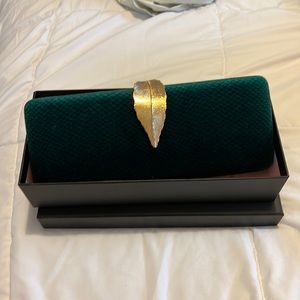 Gorgeous emerald and gold clutch